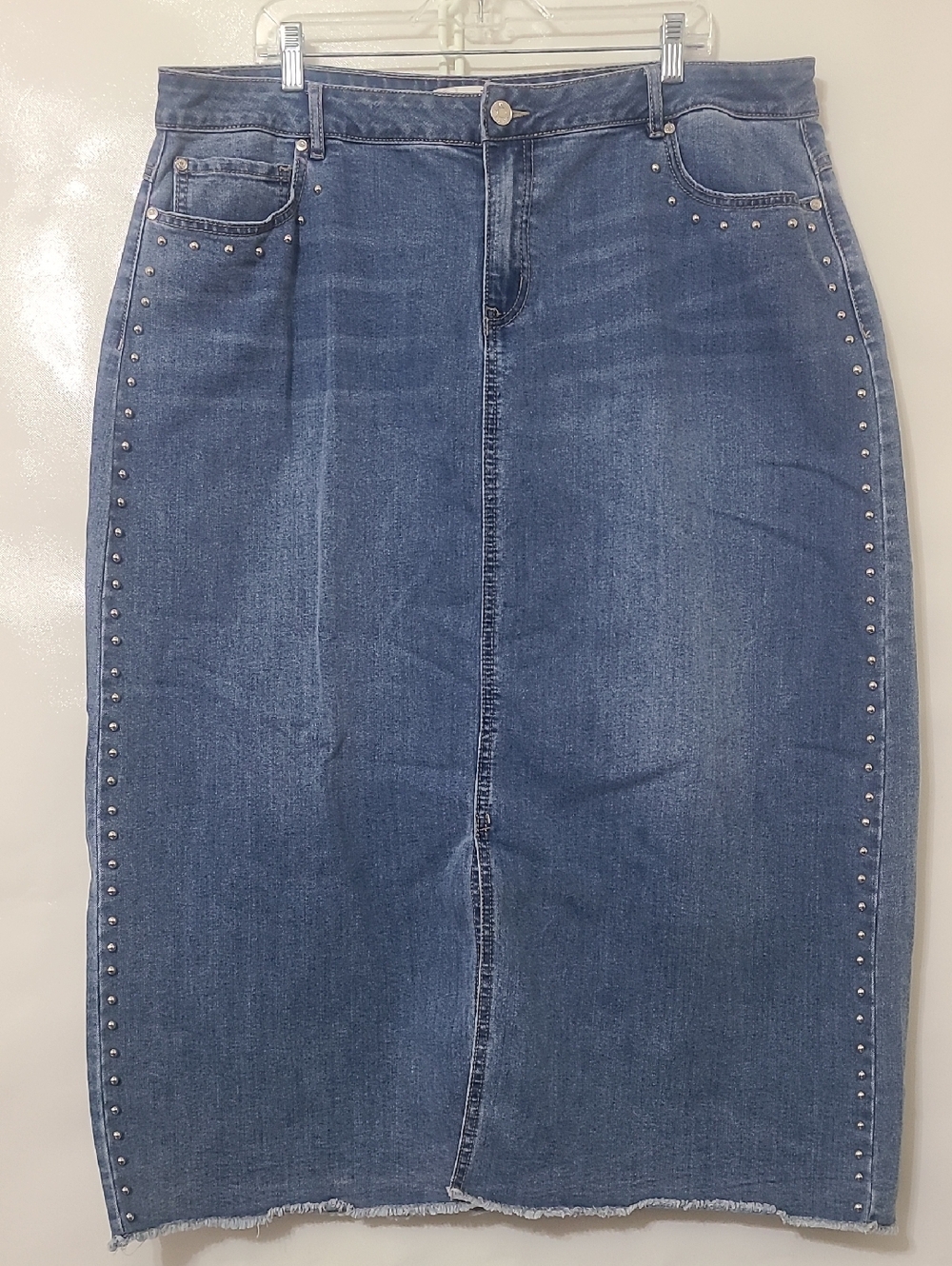 Cato Women's Studded Blue Denim‎ Pencil Stretch Skirt Front Slit Frayed Hem 20W
